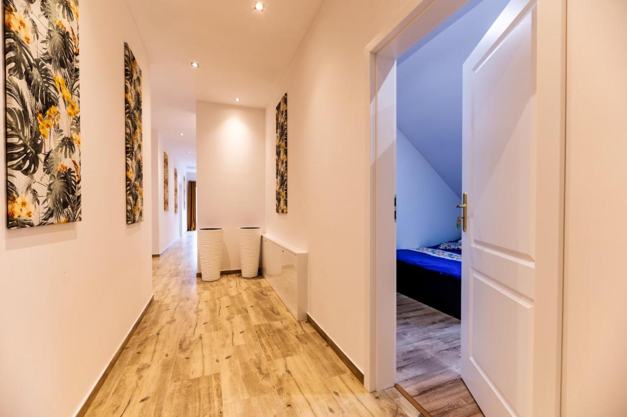 Apt Fiona4 Centrum700M Parking Bezplatny Monitorowany Salon Z Sypialnia Tv Lazienka Kuchnia Rekuperacja Karpacz Exteriör bild