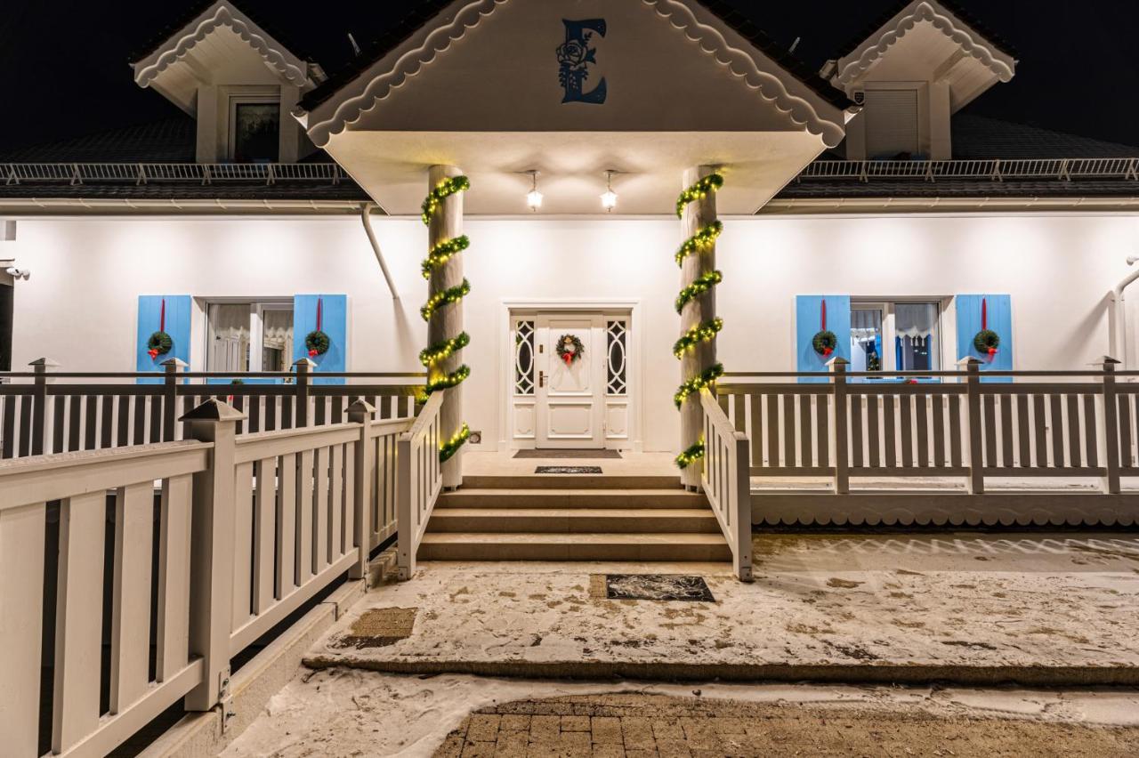 Apt Fiona4 Centrum700M Parking Bezplatny Monitorowany Salon Z Sypialnia Tv Lazienka Kuchnia Rekuperacja Karpacz Exteriör bild